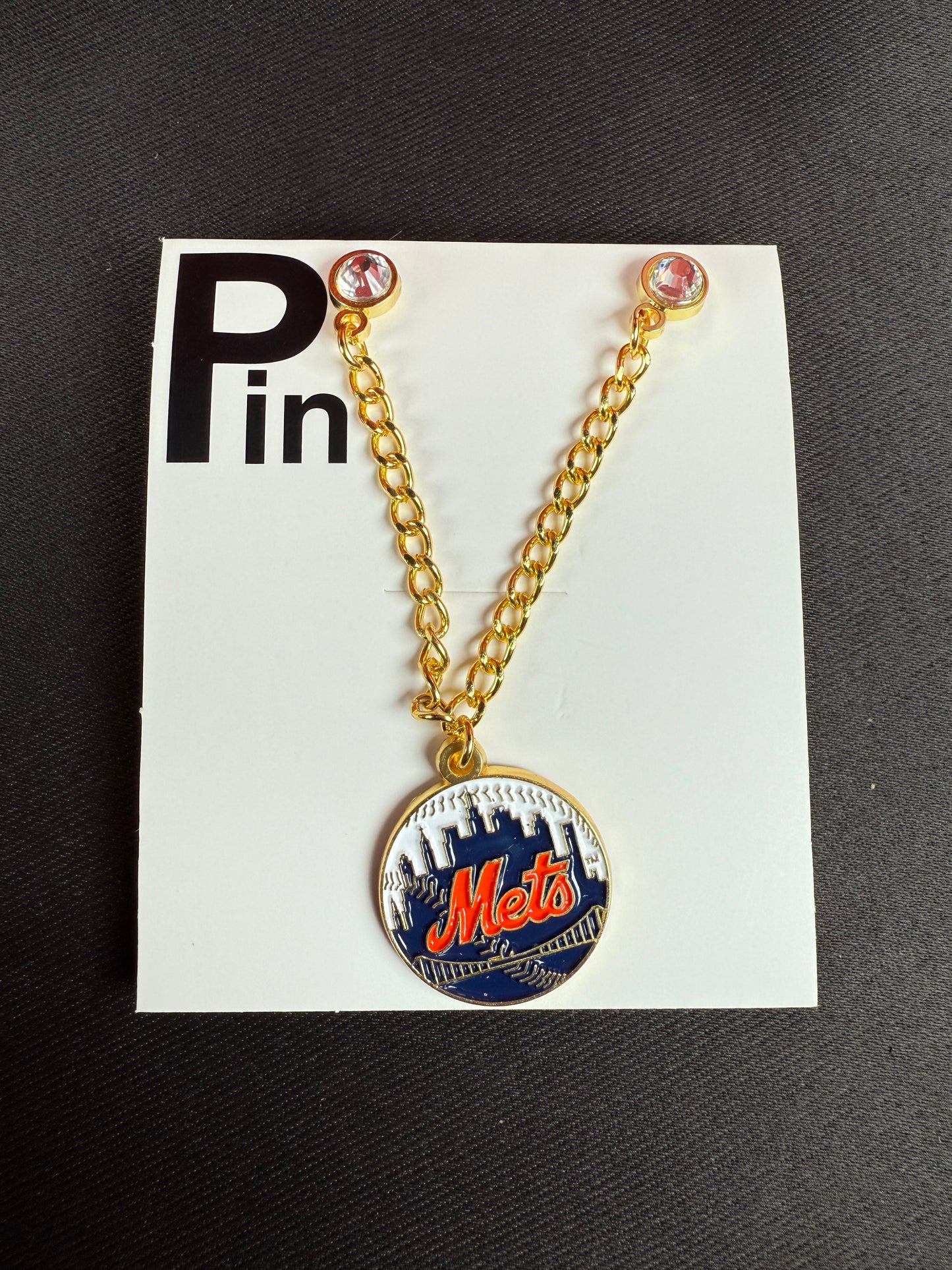 Mets Pin